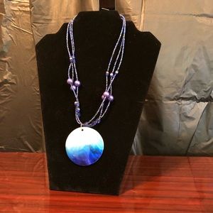 Women’s necklace